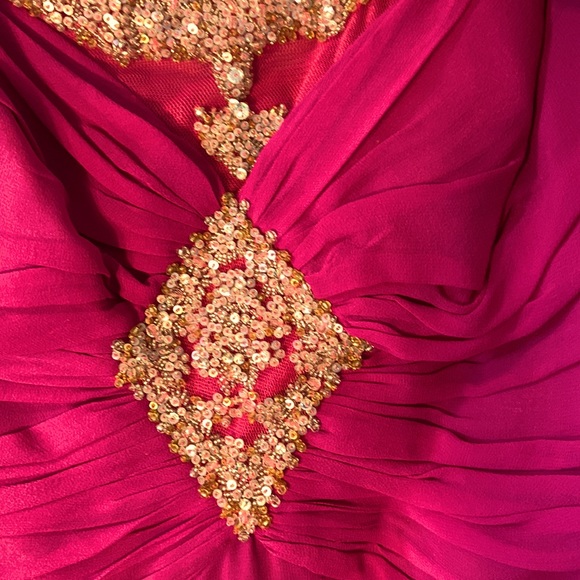 Badgley Mischka Pink Ballgown - Picture 9 of 10